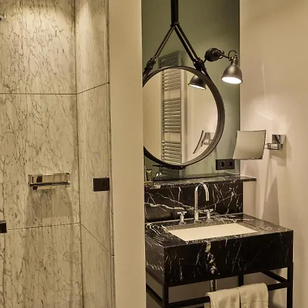 Townhouse By The Qvest