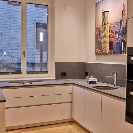 Townhouse By The Qvest