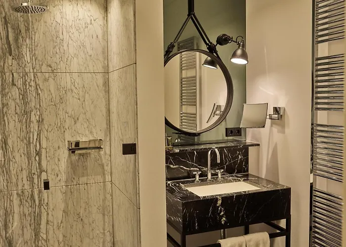 Townhouse By The Qvest