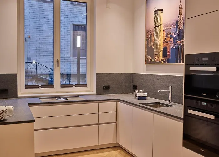 Townhouse By The Qvest