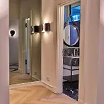 Townhouse By The Qvest Villa *